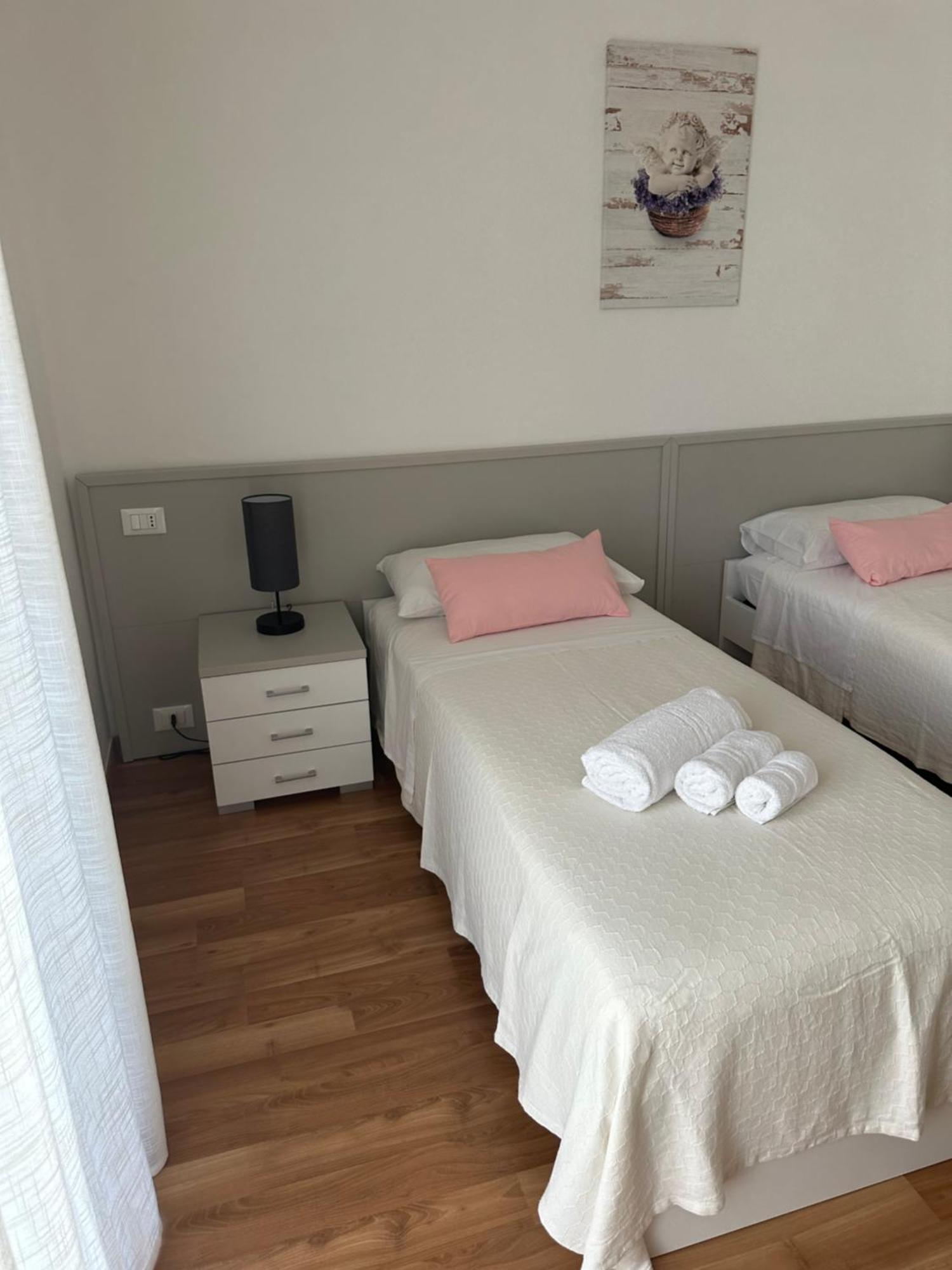 Bnb Nuova Vita Paola Exterior photo